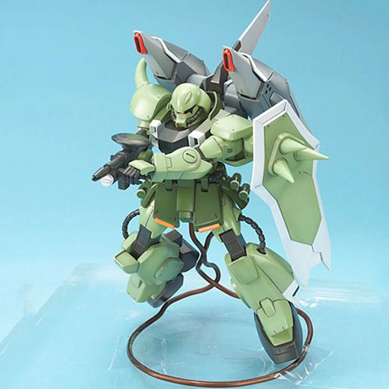 06 Zaku Warrior + Blaze Wizard & Gunner Wizard 1/100