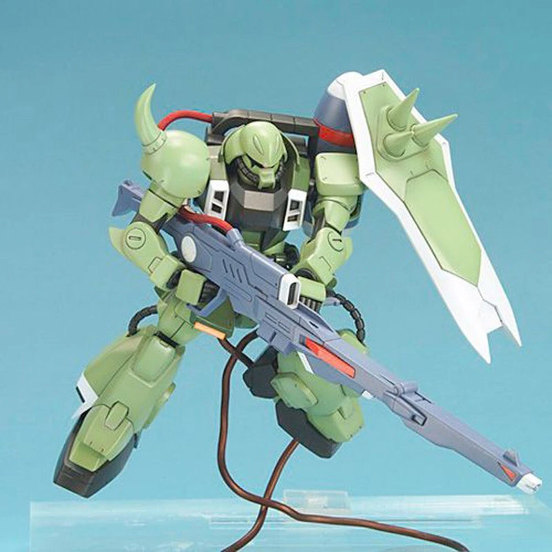 06 Zaku Warrior + Blaze Wizard & Gunner Wizard 1/100