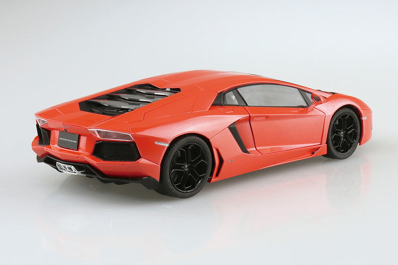11 Lamborghini Aventador Orange Pearl Car (Pre-Painted) 1/24