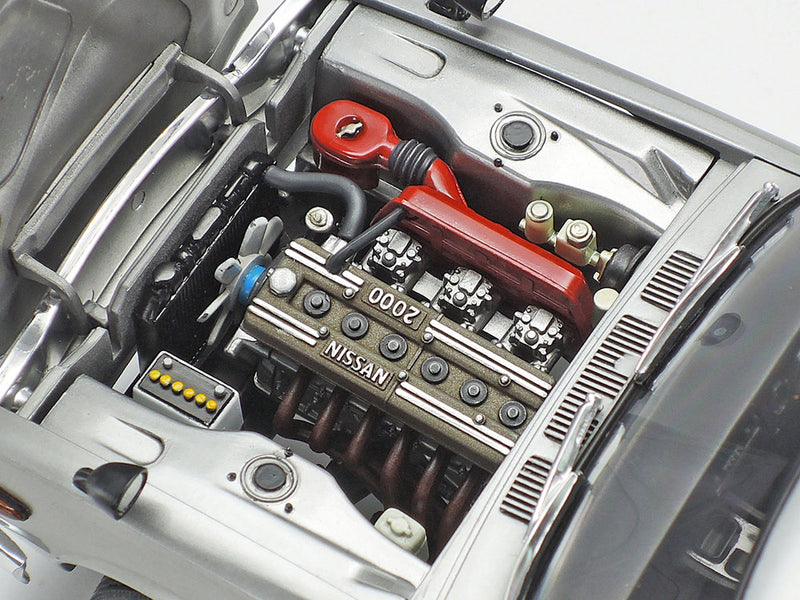 194 Nissan Skyline 2000 GT-R Hard Top 1/24