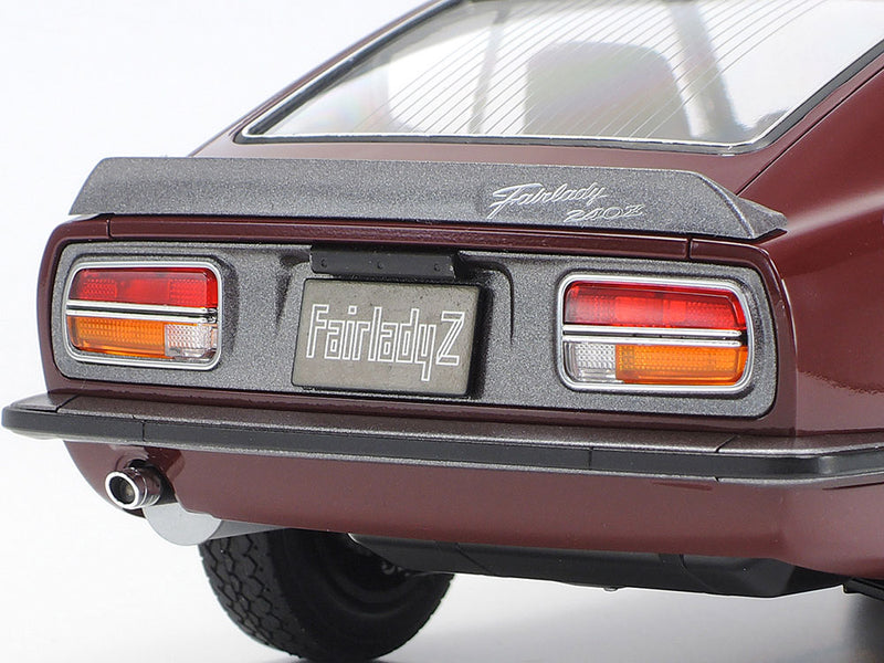 360 Nissan Fairlady 240ZG 1/24
