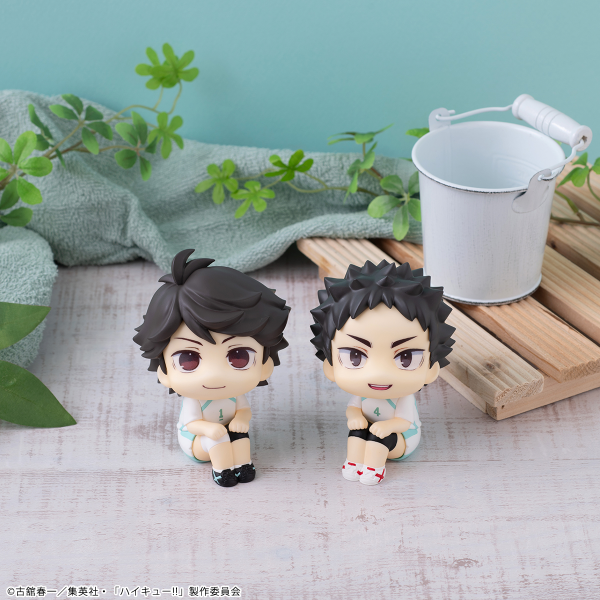 Lookup - Toru Oikawa/ Hajime Iwaizumi Uniform Ver. Set [With Gift] - Haikyu!