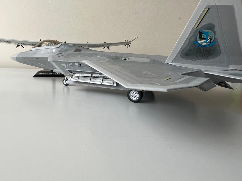 Ace Combat 7 Skies Unknown - F-22 Raptor "Mobius 1 (IUN)" 1/48