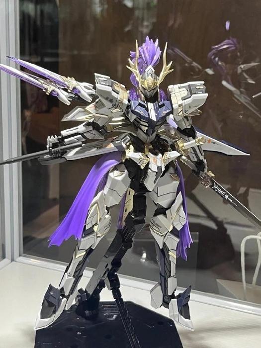 Aether Studio Code-Z-07 God Flame Kaede 1/100