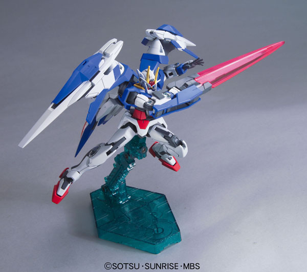 HG00 54 00 Raiser + GN Sword III 1/144
