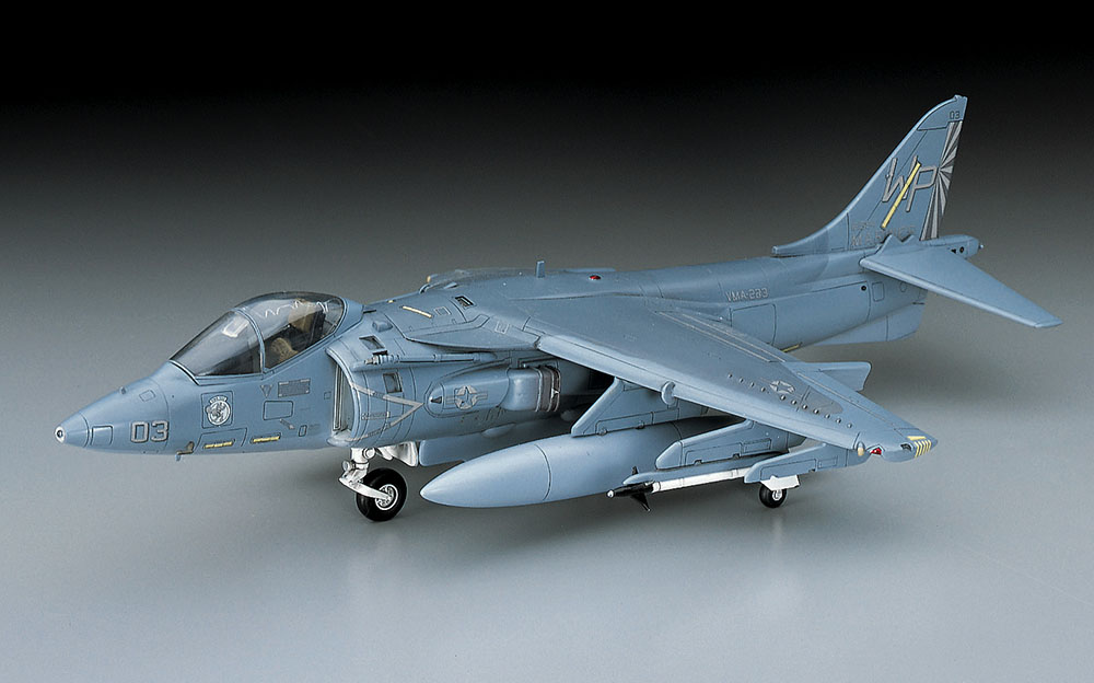 [D19] AV-8B Harrier II 1/72