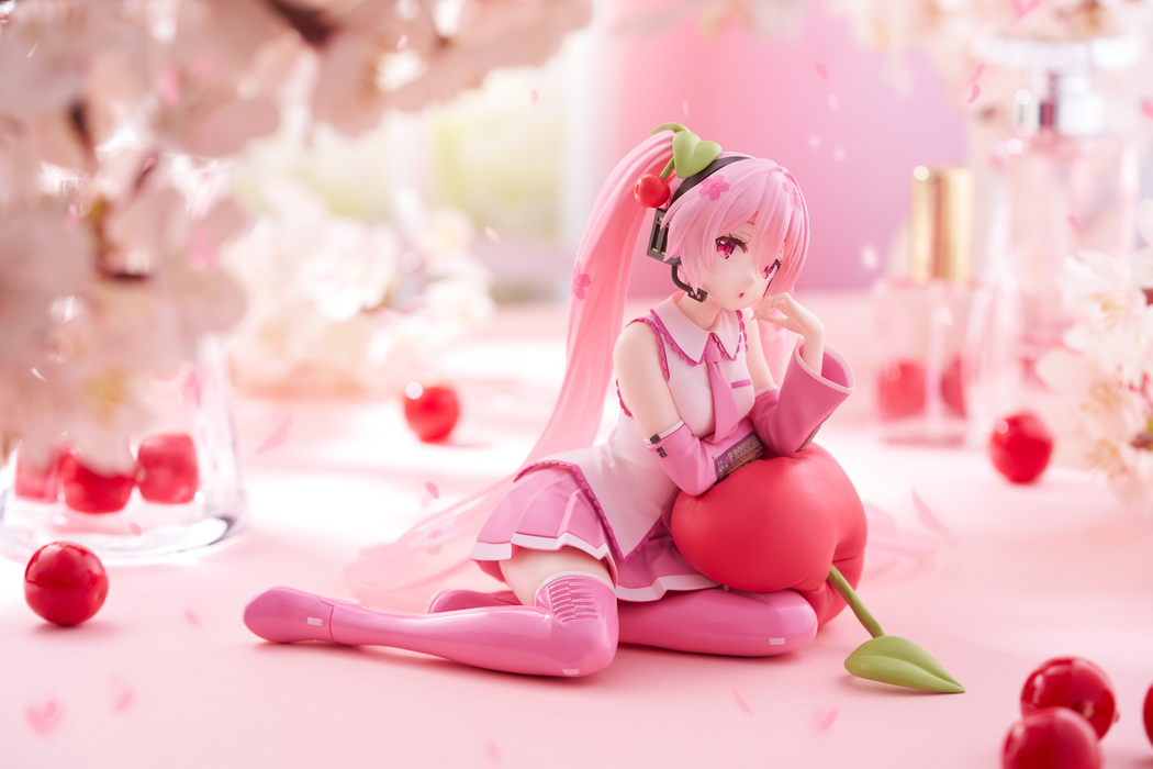 [Pre-Order END][ETA Q3 2025] Desktop Cute - Sakura Miku (Cherry Cushion Ver.) - Hatsune Miku