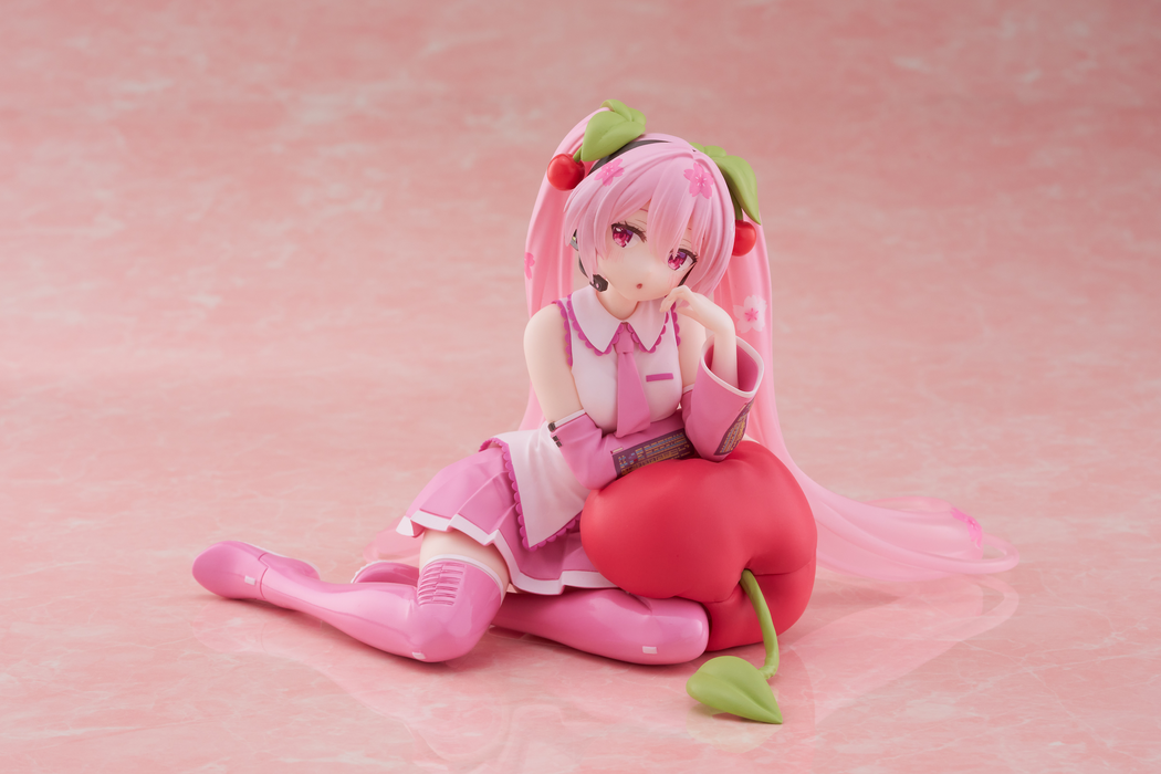 [Pre-Order END][ETA Q3 2025] Desktop Cute - Sakura Miku (Cherry Cushion Ver.) - Hatsune Miku