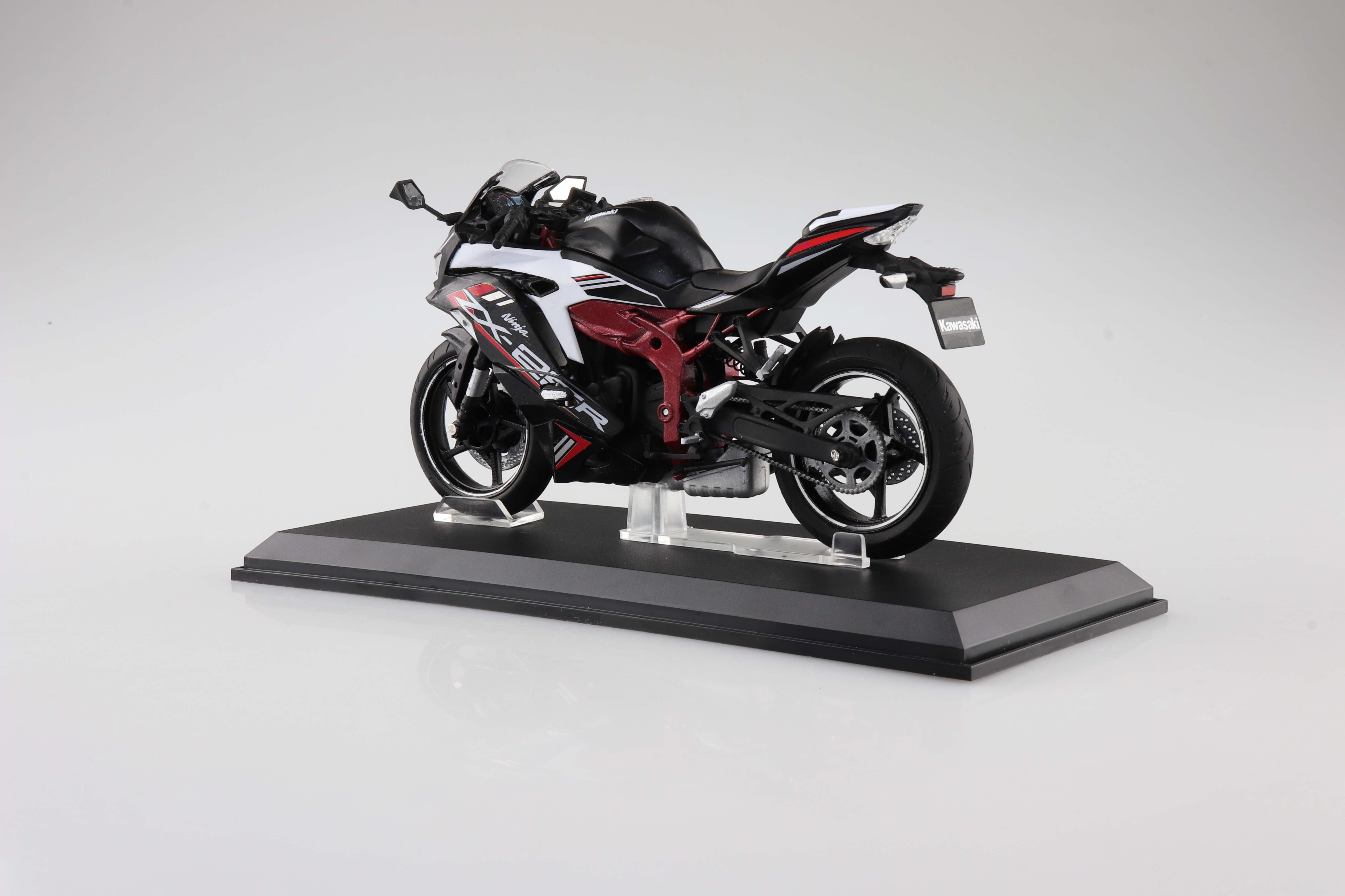 Diecast Motorcycle Kawasaki Ninja ZX-25R Metallic Spark Black X