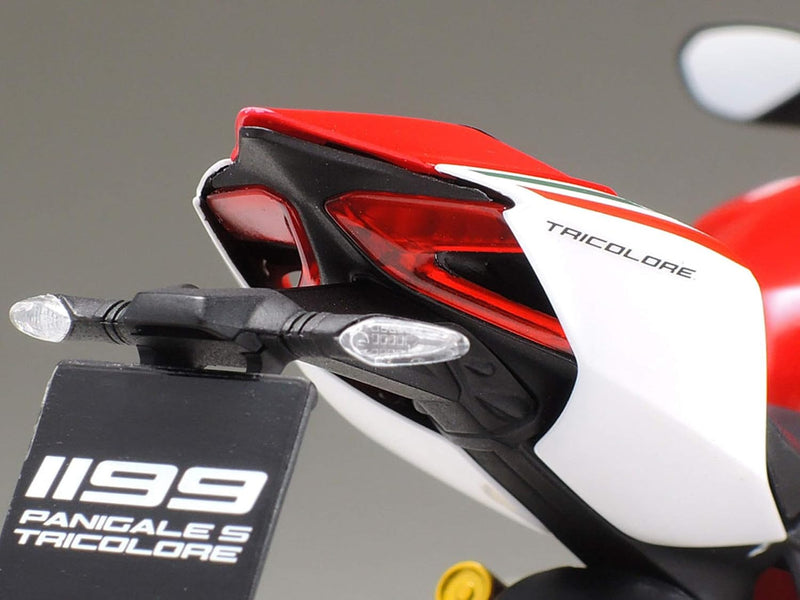 Ducati 1199 Panigale S Tricolore 1/12