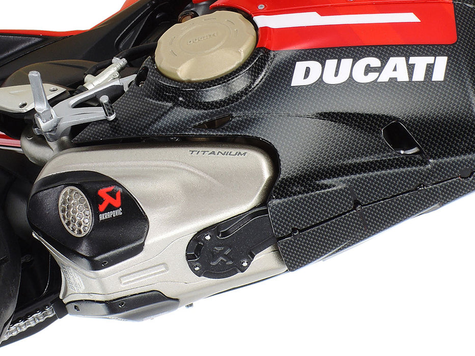 Ducati Superleggera V4 1/12