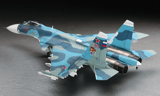 [E35] SU-33 Flanker D 1/72