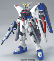 HGCE R15 Freedom Gundam 1/144