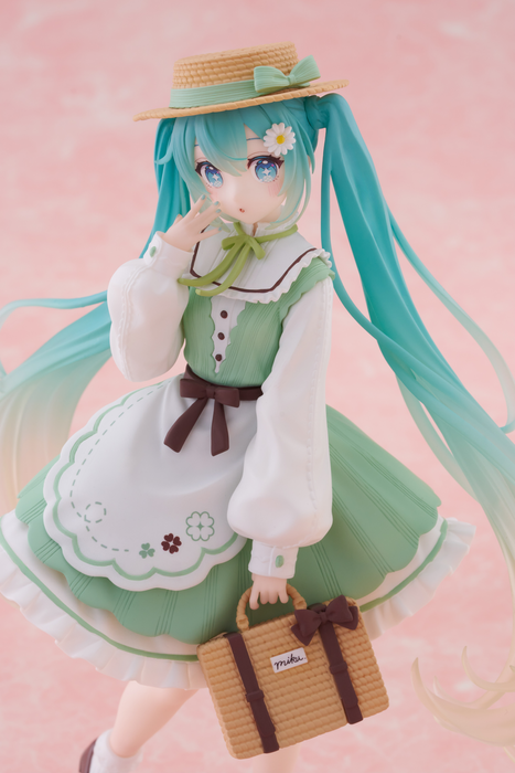 Hatsune Miku Fashion (Country Ver.)
