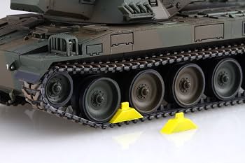 JGSDF Type 87 Self-Propelled Anti-Aircraft Gun (Set of 2) Special Version (w/Photo-Etched Parts) 1/72