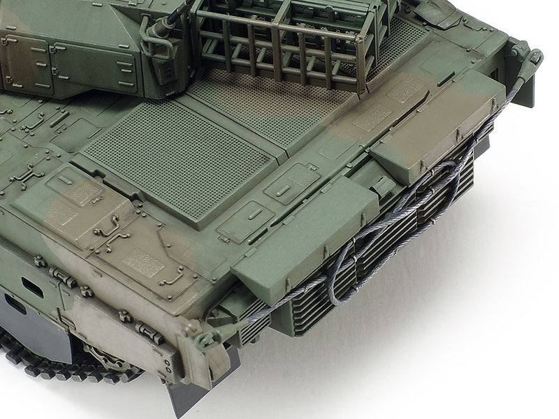 Japan Ground Self Defense Force Type 10 Tank 1/48