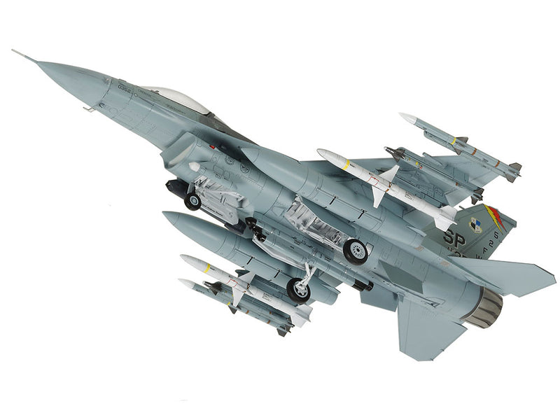Lockheed Martin F-16CJ [Block 50] Fighting Falcon W/ Full Equipment 1/72