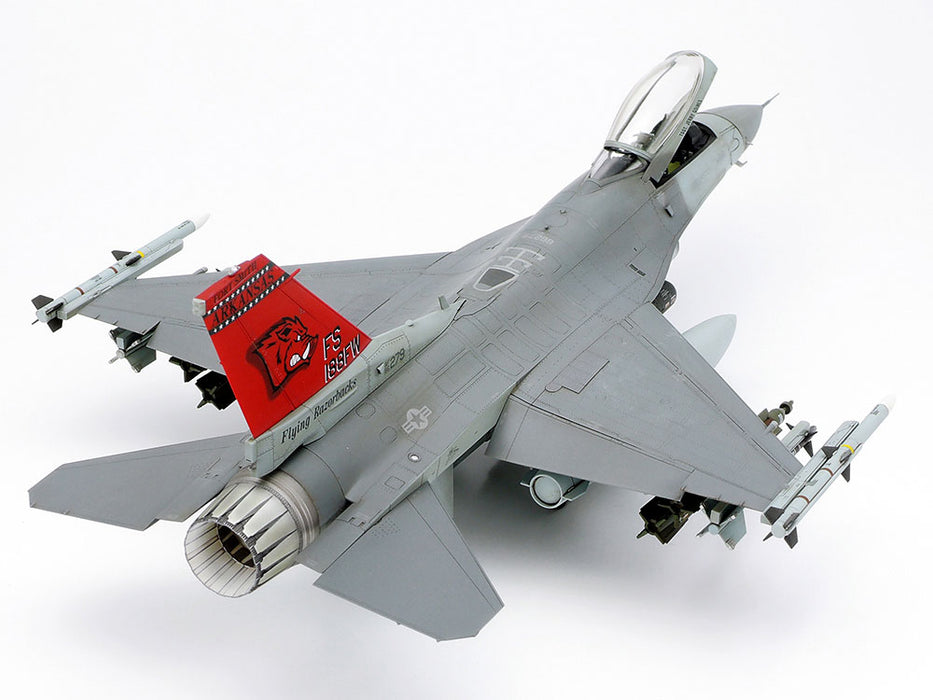 Lockheed Martin F-16C [Block 25/32] Fighting Falcon 1/48