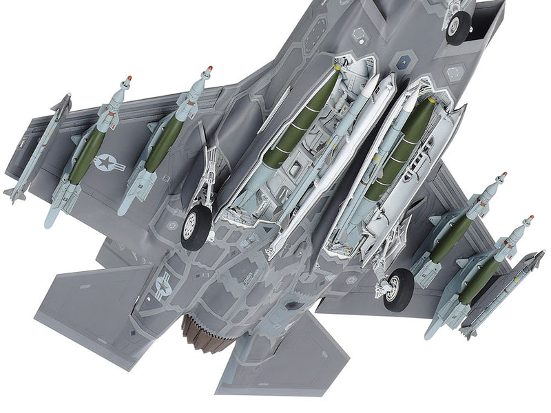 Lockheed Martin F-35A Lightning II 1/48
