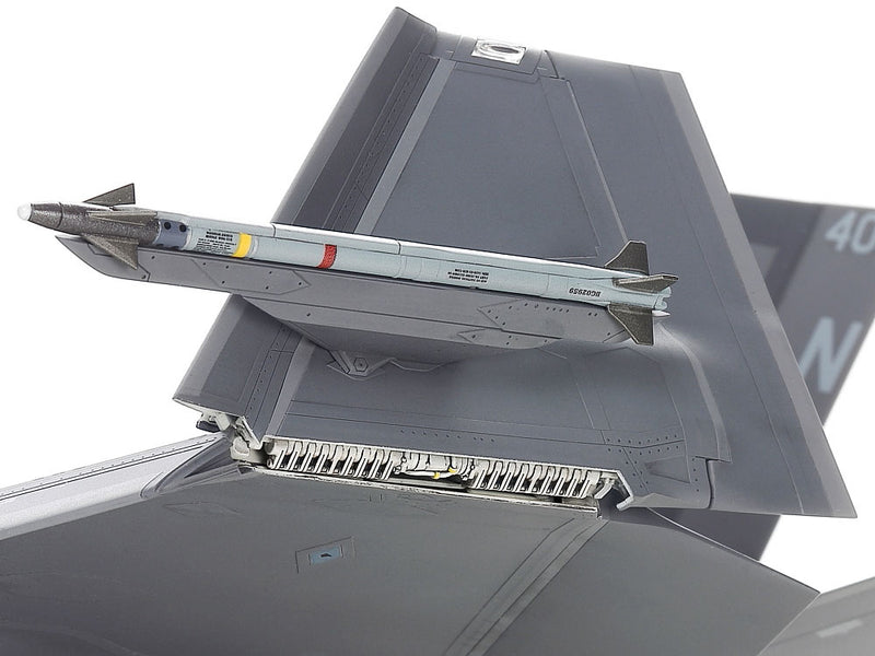 Lockheed Martin F-35C Lightning II 1/48