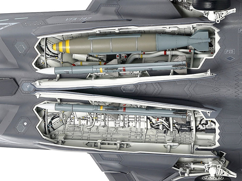 Lockheed Martin F-35C Lightning II 1/48