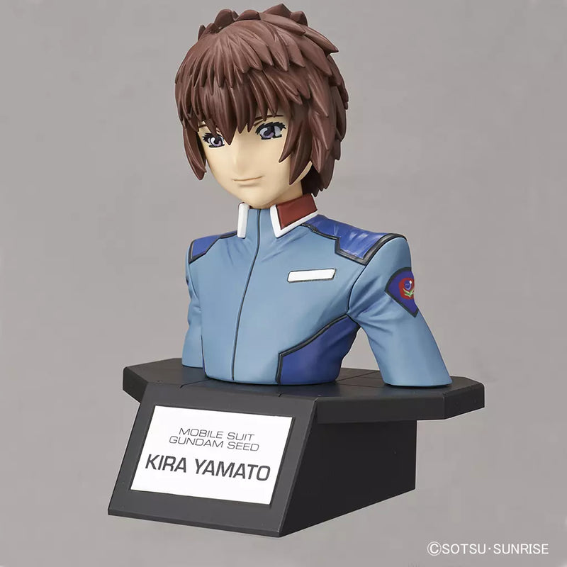 MG Freedom Gundam Ver. 2.0 & Kira Yamato 1/100