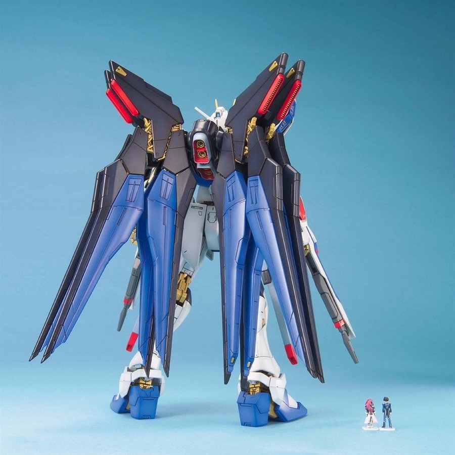 MG Strike Freedom Gundam 1/100 — Panda Hobby