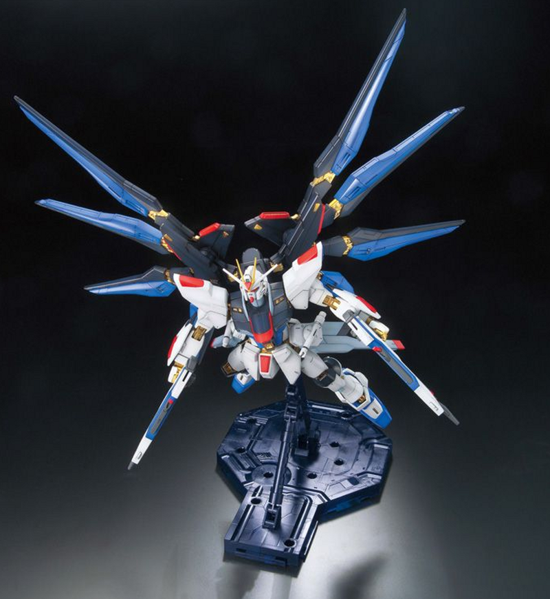 MG Strike Freedom Gundam Full Burst Mode 1/100
