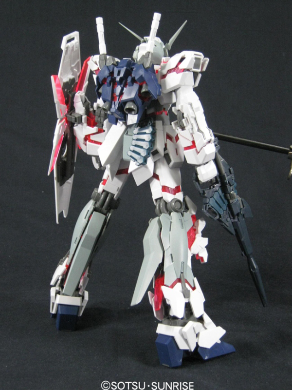 MG Unicorn Gundam HD Color + MS Cage 1/100
