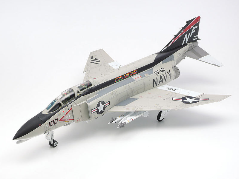 121 McDonnell Douglas F-4B Phantom II 1/48