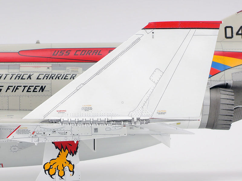 121 McDonnell Douglas F-4B Phantom II 1/48