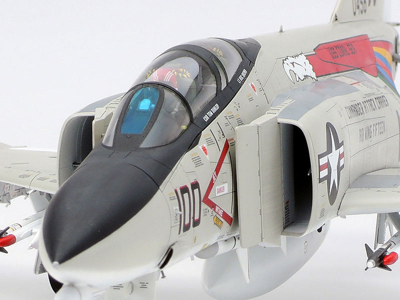 121 McDonnell Douglas F-4B Phantom II 1/48