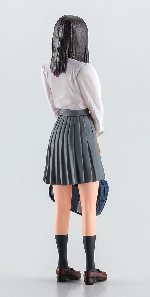 Mini Cooper S Countryman All4 W/Schoolgirl Figure 1/24