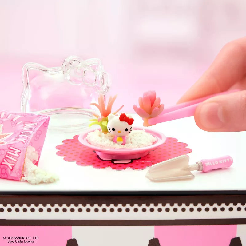 Miniverse - Make It Mini Hello Kitty And Friends Series 2 - Single Blind Box