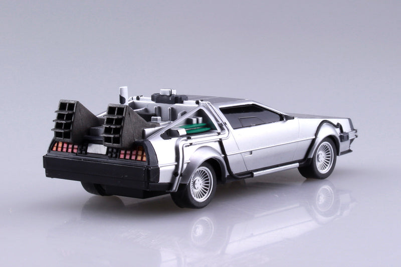 Movie Mecha - 12 Pullback Delorean From Part II - Back To The Future 1/43