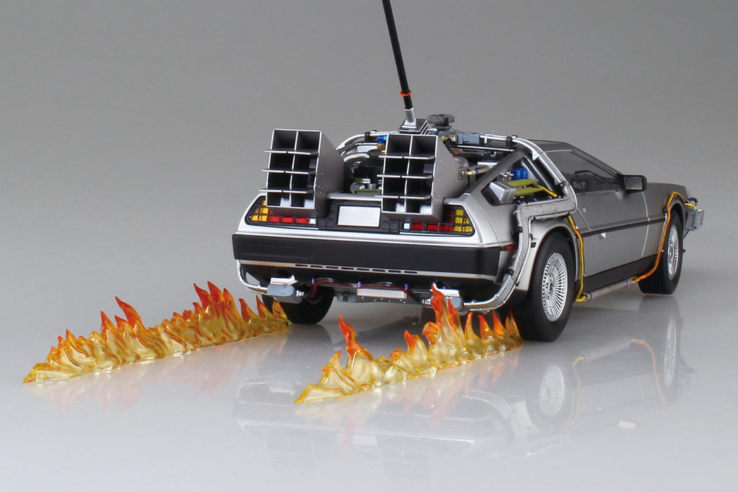 Movie Mecha - BT-01 Time Machine From Back To The Future Part I 1/24