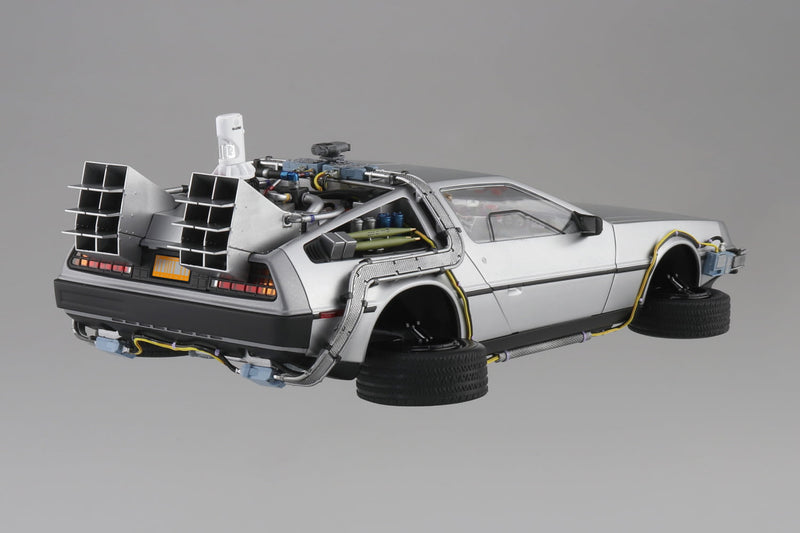 Movie Mecha - BT-02 Time Machine From Back To The Future Part II 1/24