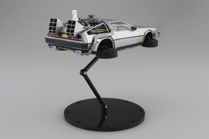 Movie Mecha - BT-02 Time Machine From Back To The Future Part II 1/24