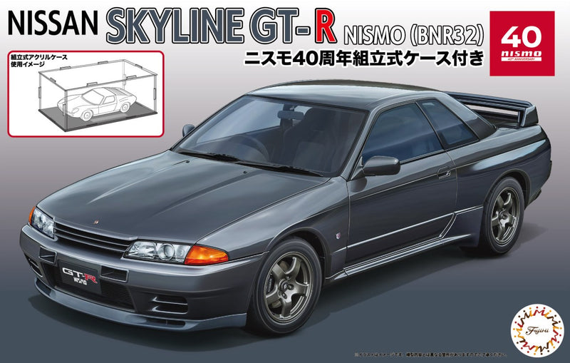 Nissan ID-1002 Skyline GT-R NISMO (BNR32) With NISMO 40th Anniversary Display Case 1/24