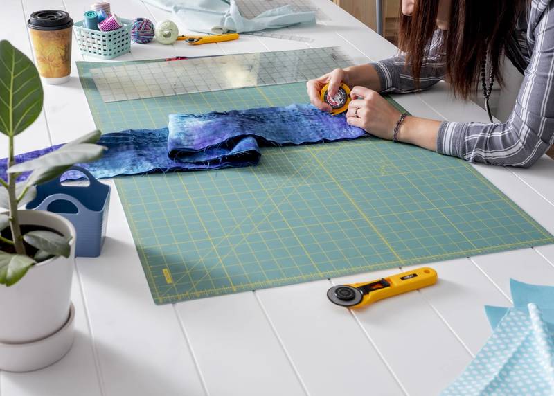 Olfa RM-MG-01 24" x 36" Double Sided Rotary Mat (Green)