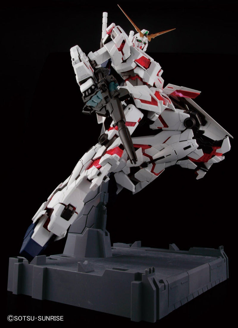 PG Unicorn Gundam RX-0 1/60