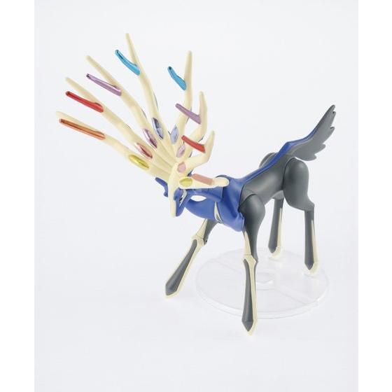 Pokemon Model Kit 033 Xerneas