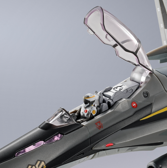 DX Chogokin - YF-25S Armored Messiah Valkyrie (Ozma Lee Use) Rivival Ver. - Macross F