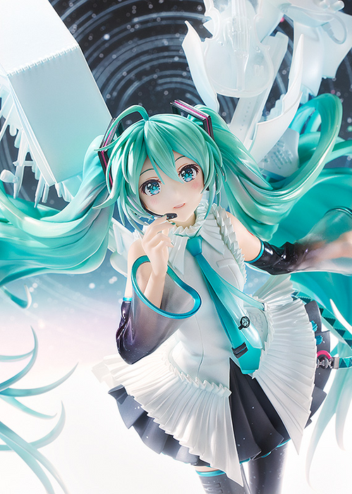 Hatsune Miku: Happy 16th Birthday Ver. - Character Vocal Series 01: Hatsune Miku 1/7