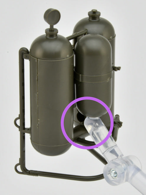 Little Armory - LA101 Flamethrower M2 Type 1/12