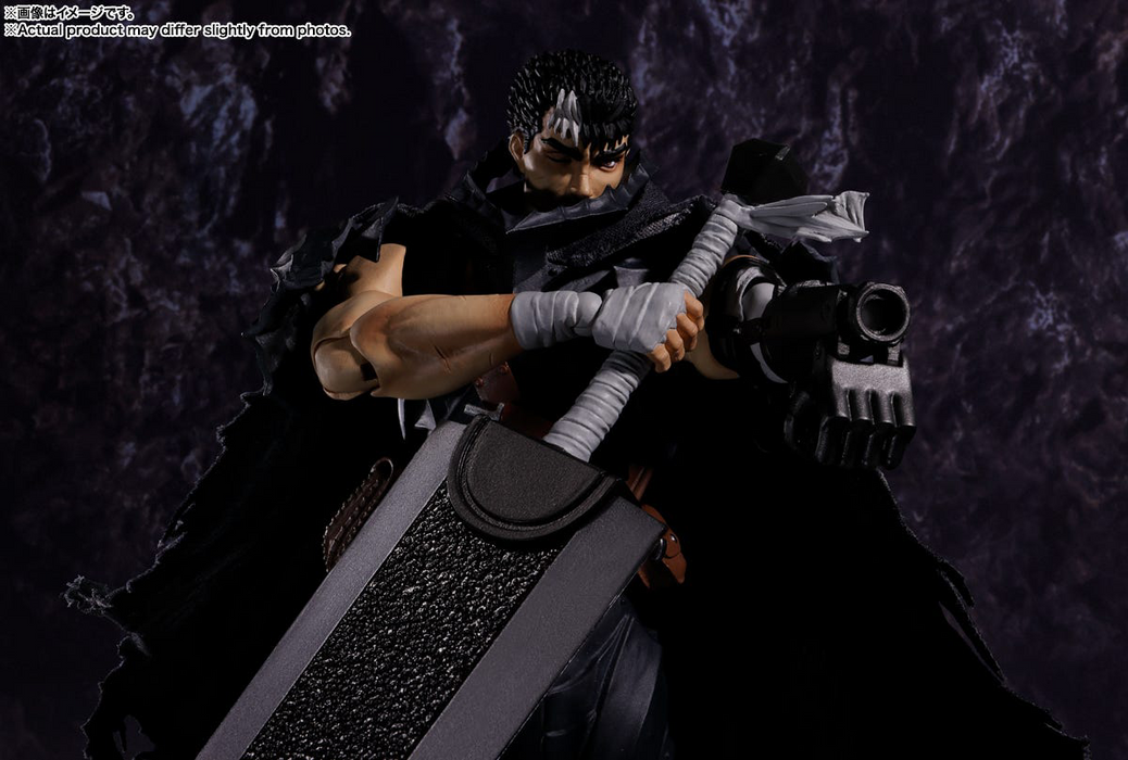 S.H.Figuarts - Guts (Berserker Armor)  - Berserk