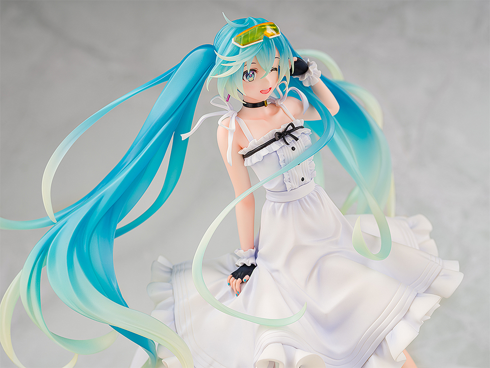Racing Miku 2021: Vacation Style Ver. - Hatsune Miku GT Project 1/7 ...