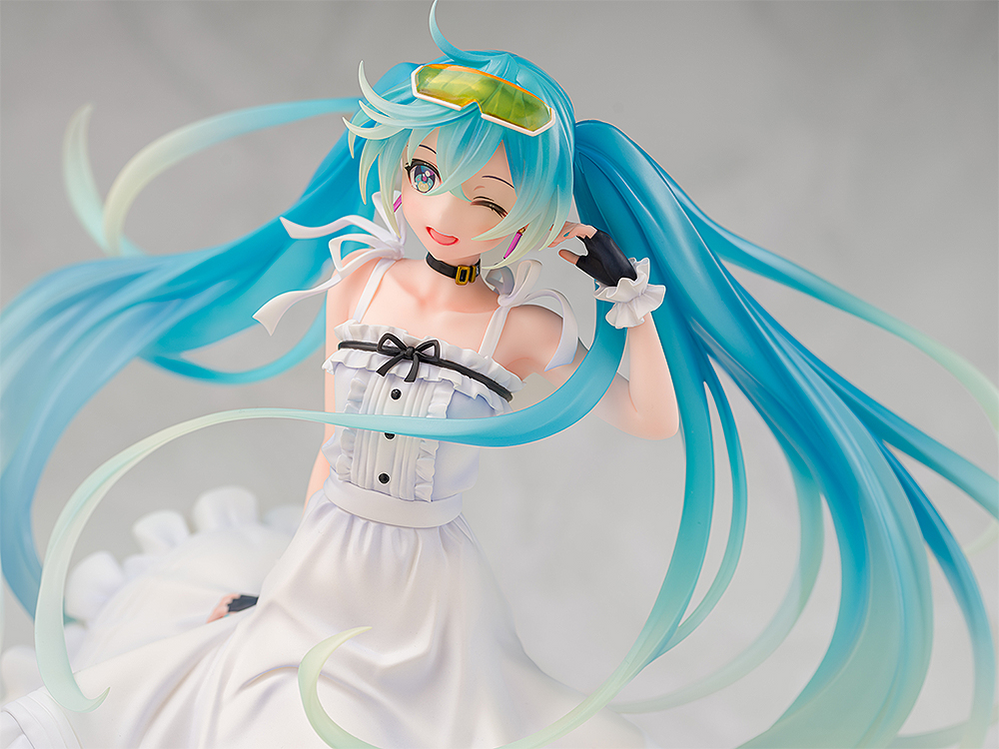 Racing Miku 2021: Vacation Style Ver. - Hatsune Miku GT Project 1/7 ...