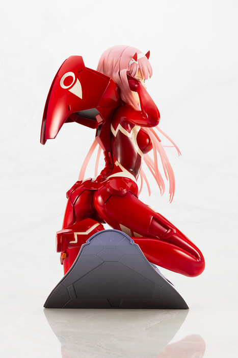 Zero Two - Darling In The Franxx 1/7