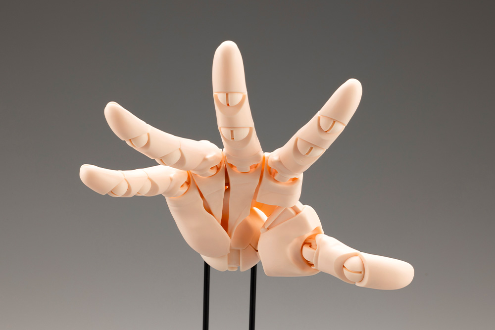 Artist Support Item - Hand Model/R Pale Orange - Takahiro Kagami 1/1